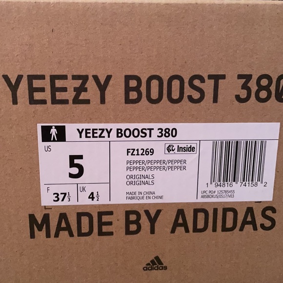 Yeezy Boost 380 - Picture 5 of 5